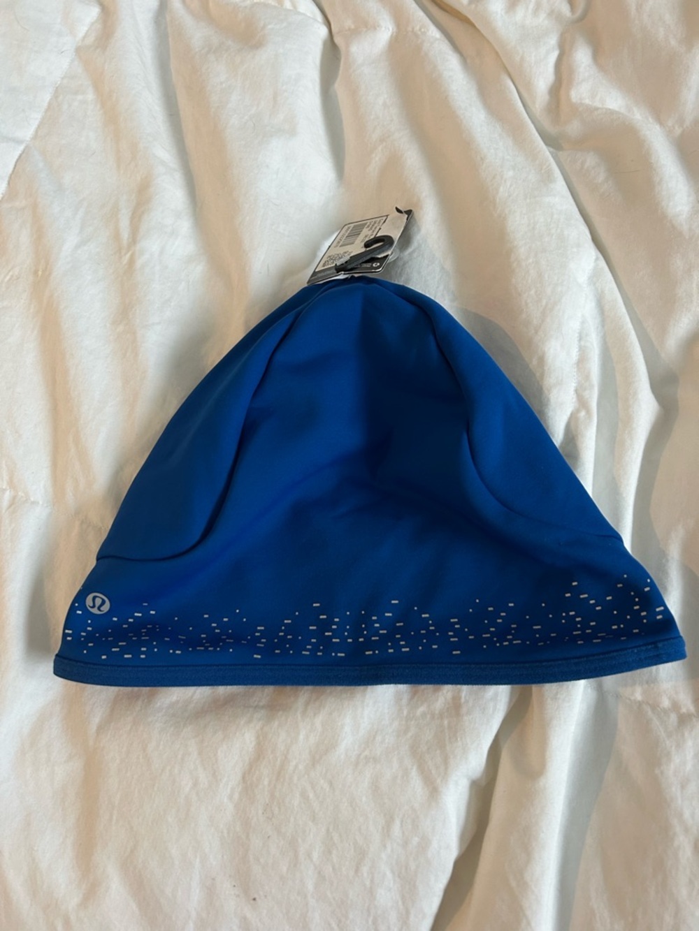 lululemon athletica Blue Reflective Beanie run hat - Picture 3 of 3